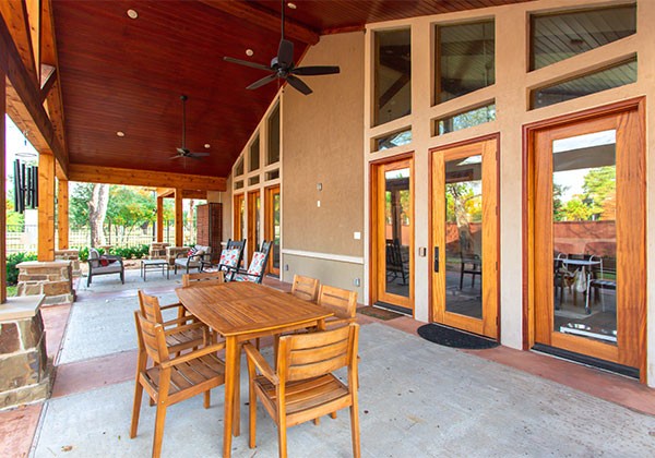 Day programs for dementia patients in Champions